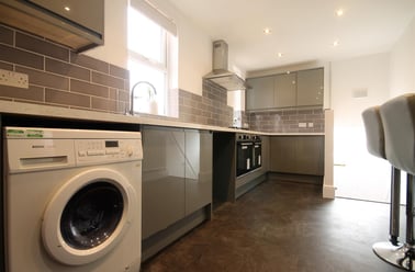 Bayswater Road, Jesmond, Newcastle - Image 2